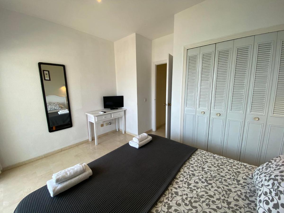 Apartamentos Turisticos Castillo Del Vigia Torremolinos Exteriér fotografie