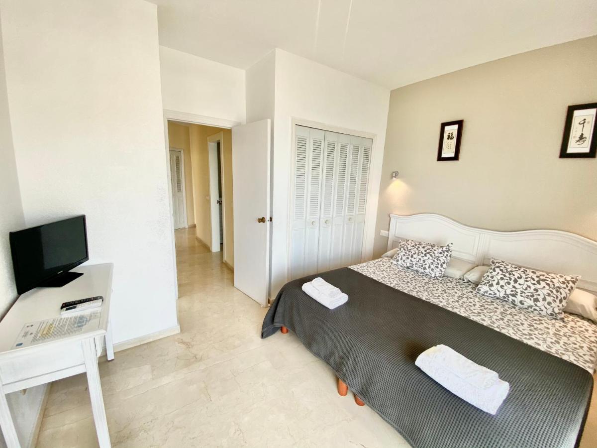 Apartamentos Turisticos Castillo Del Vigia Torremolinos Exteriér fotografie